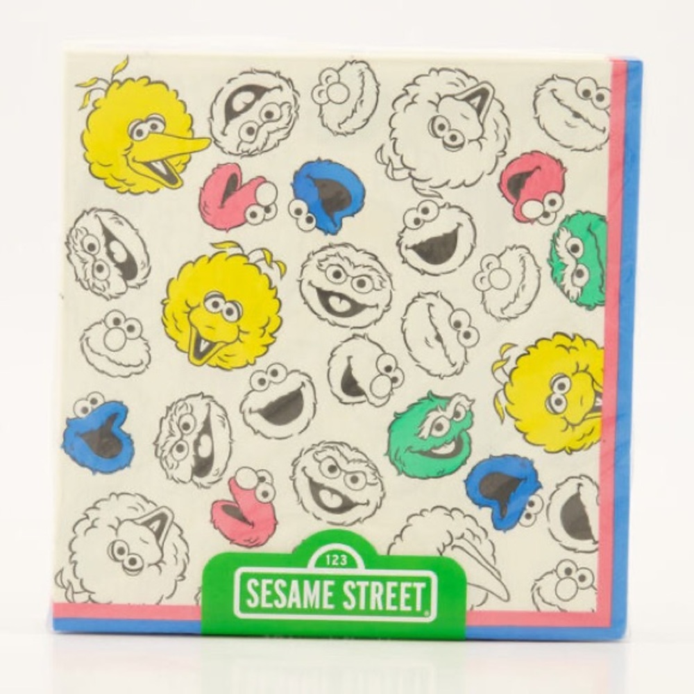 Sesame Street nwt 40 Pack White Cream Multicolored Character Napkins 32x32cm